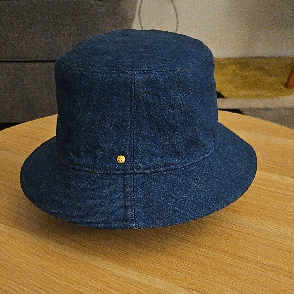 Stylish Blue Reversable Bucket Hat